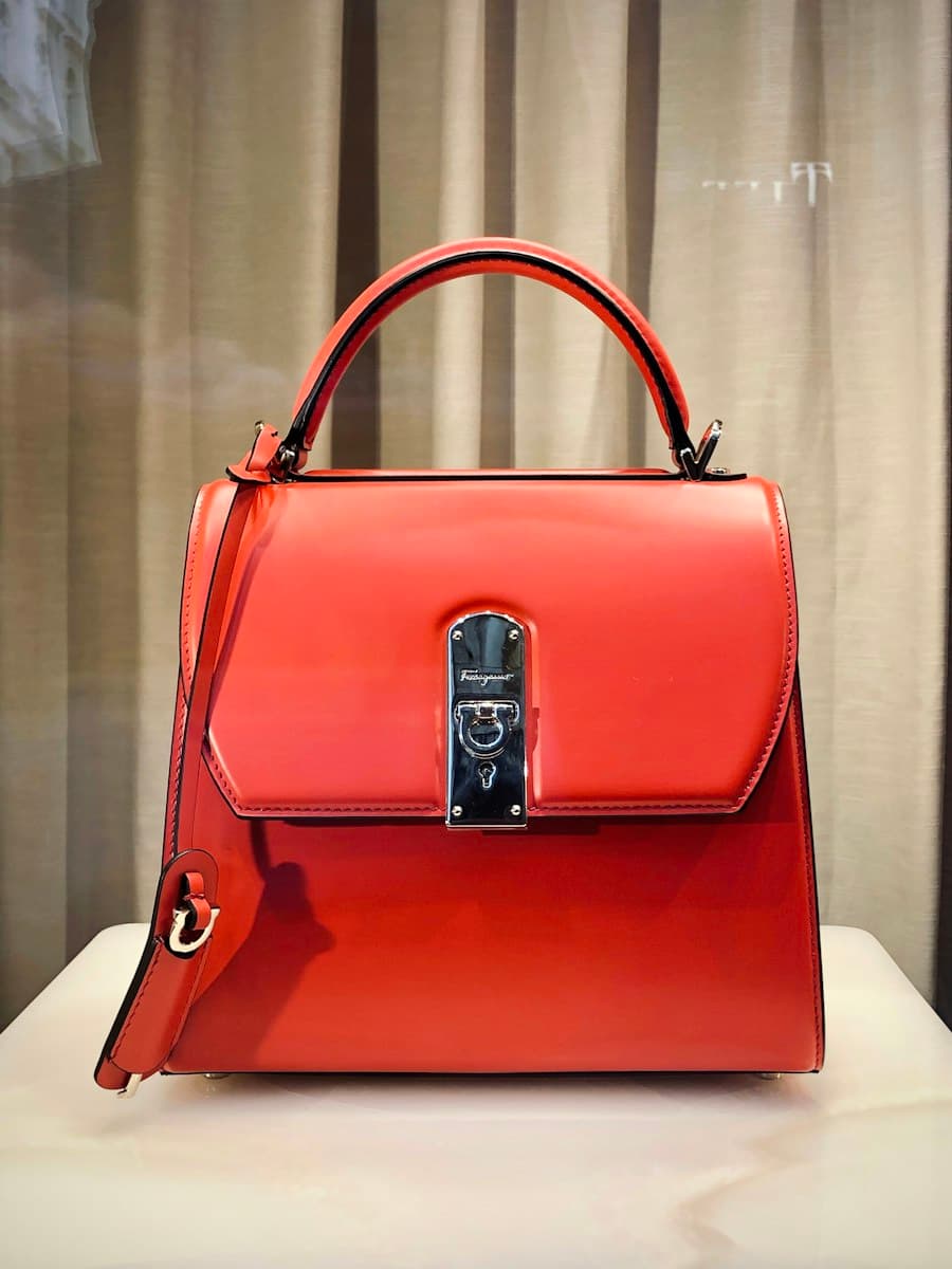 Rouge Structured Bag — Rouge